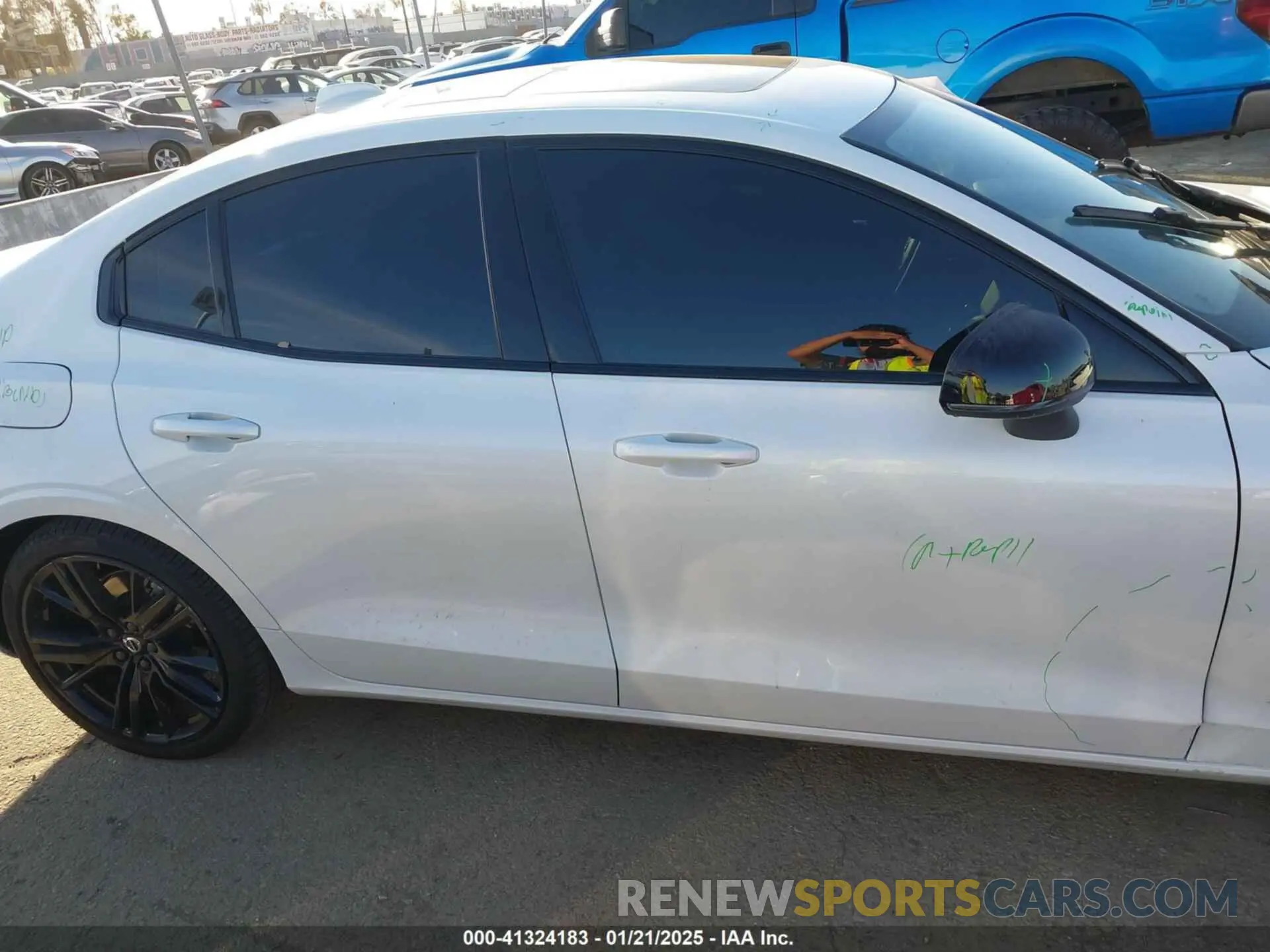 13 Photograph of a damaged car 7JRL12TH1RG294814 VOLVO S60 2024