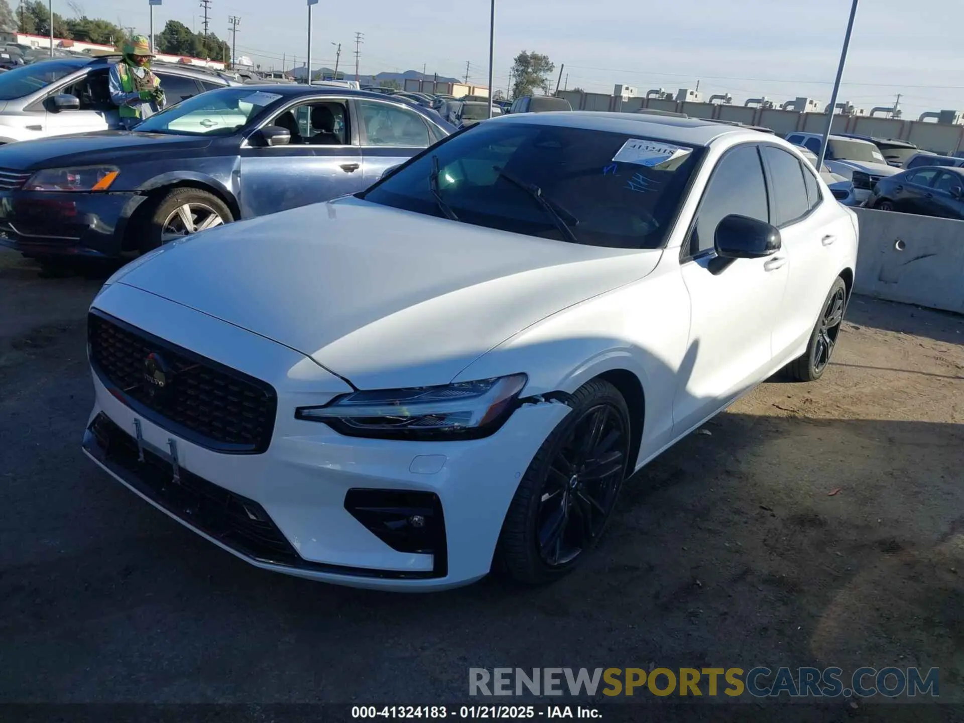 2 Photograph of a damaged car 7JRL12TH1RG294814 VOLVO S60 2024