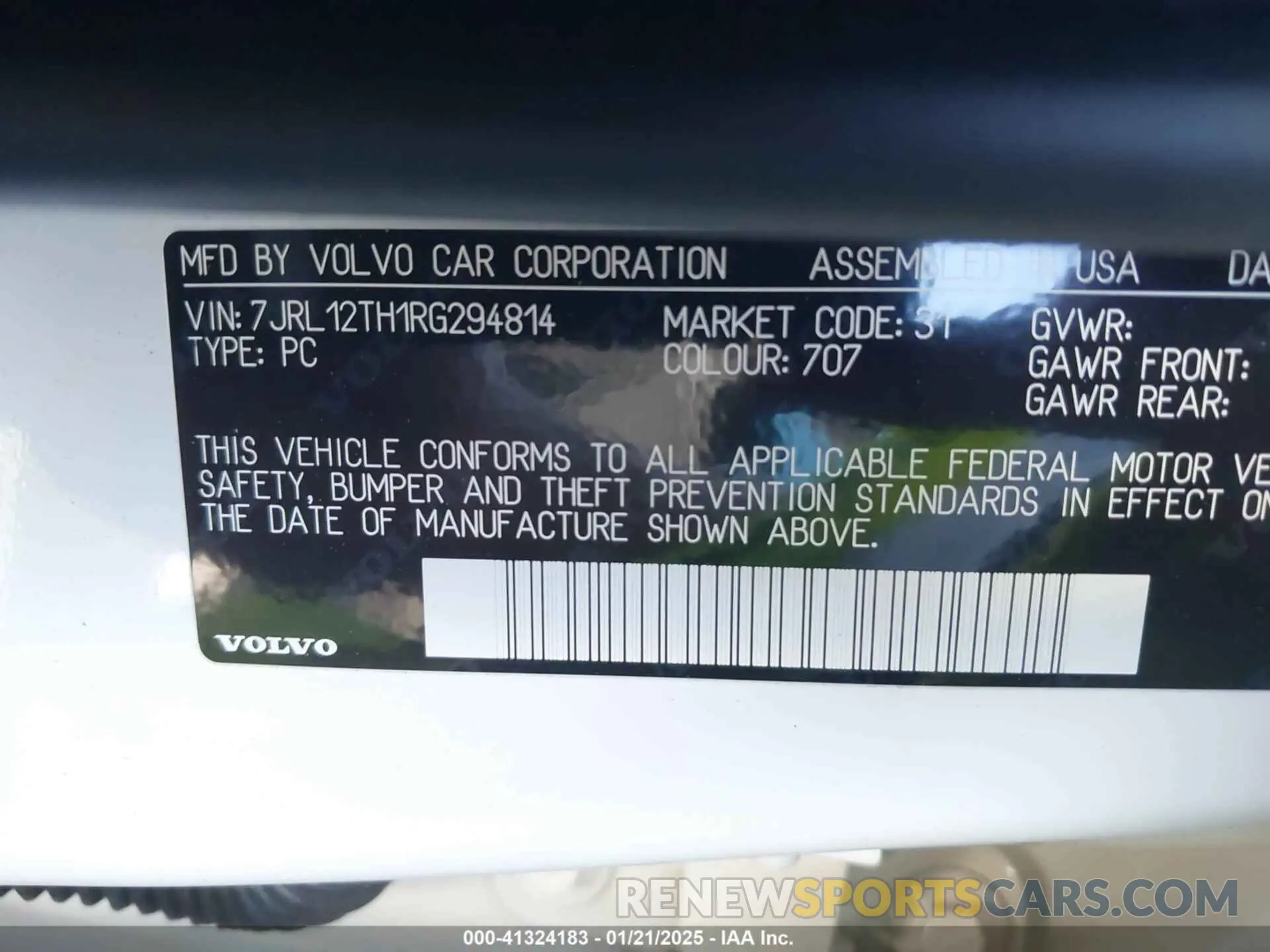 9 Photograph of a damaged car 7JRL12TH1RG294814 VOLVO S60 2024
