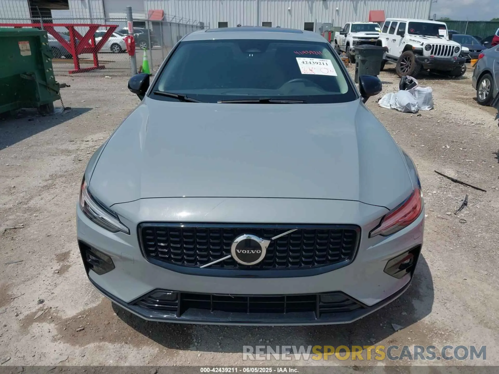 6 Photograph of a damaged car 7JRL12TK4RG282667 VOLVO S60 2024