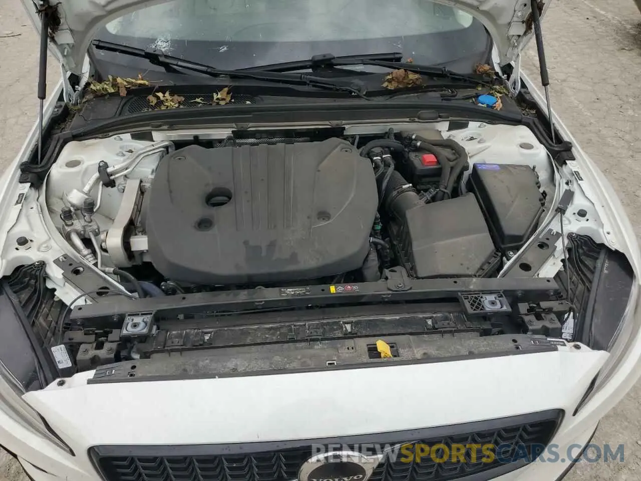 11 Photograph of a damaged car 7JRL12TK9PG239827 VOLVO S60 CORE 2023