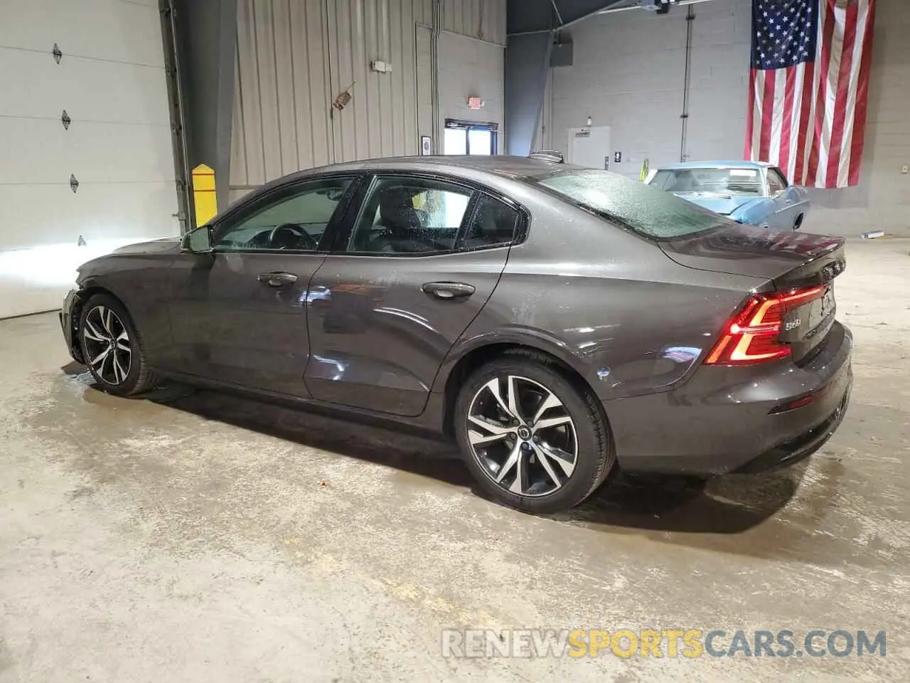 2 Photograph of a damaged car 7JRL12FK2RG321509 VOLVO S60 CORE 2024