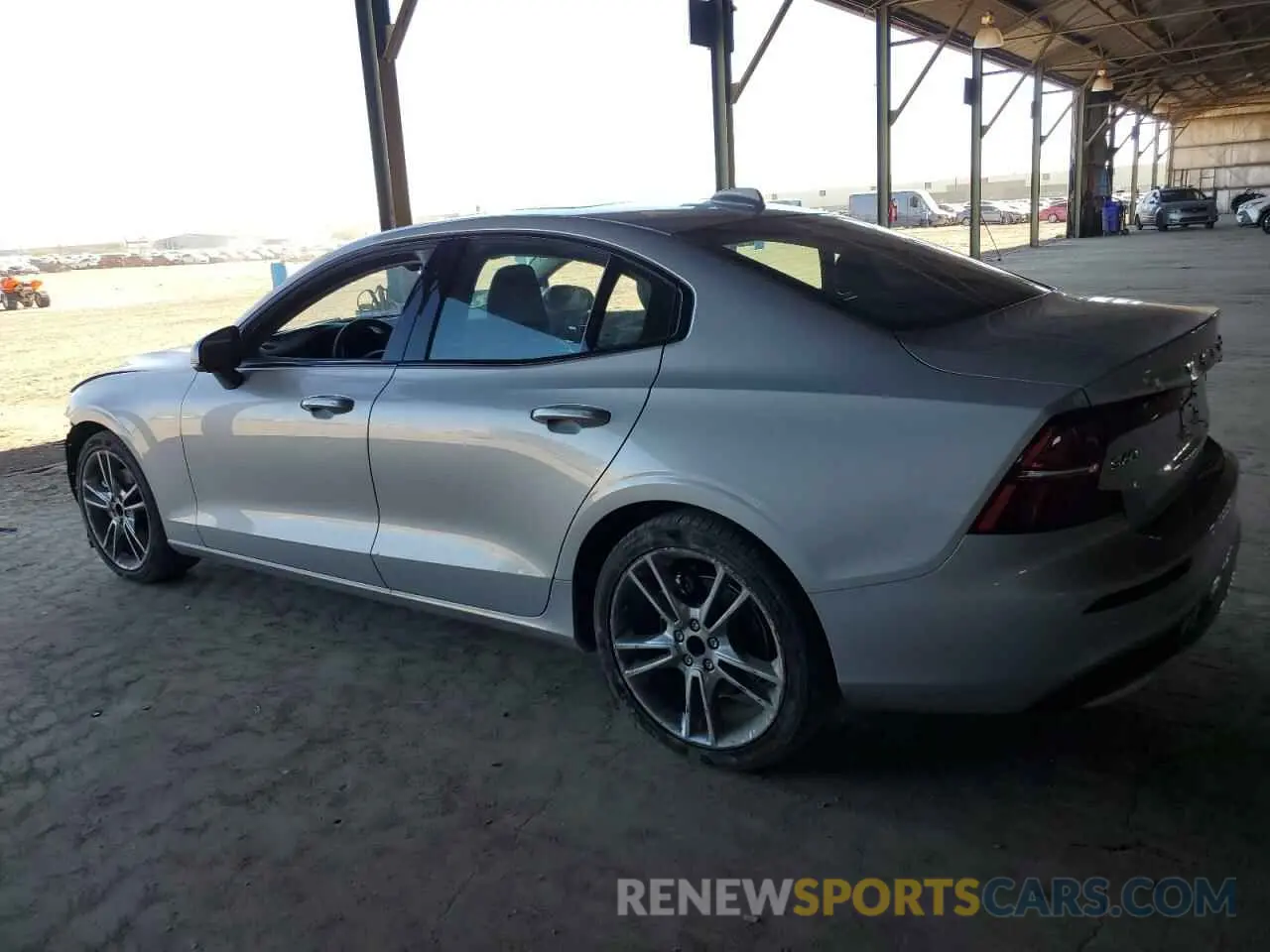 2 Photograph of a damaged car 7JRL12FK4RG321155 VOLVO S60 CORE 2024