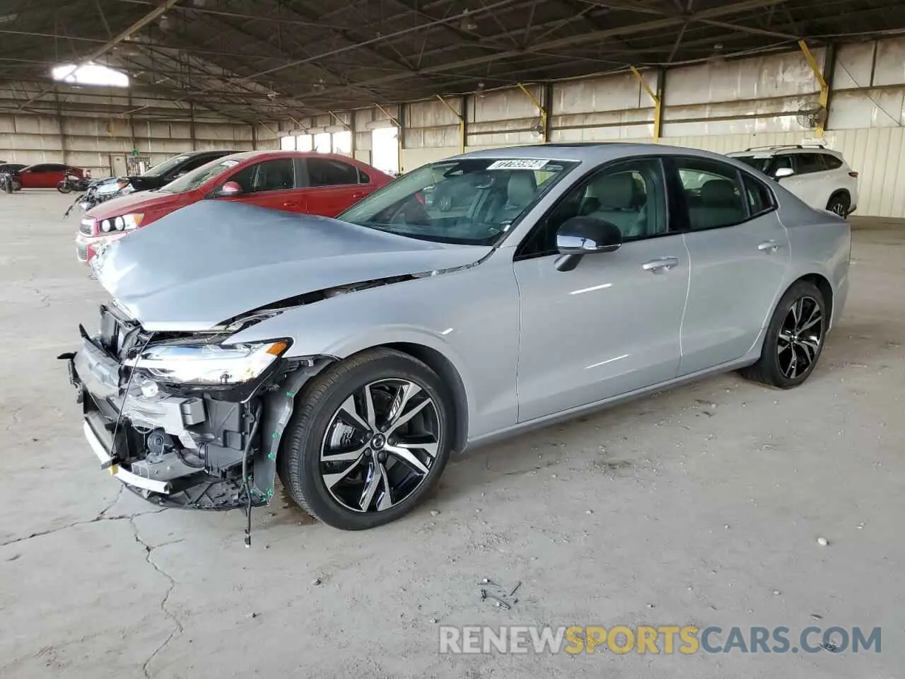 1 Photograph of a damaged car 7JRL12FK5RG322315 VOLVO S60 CORE 2024