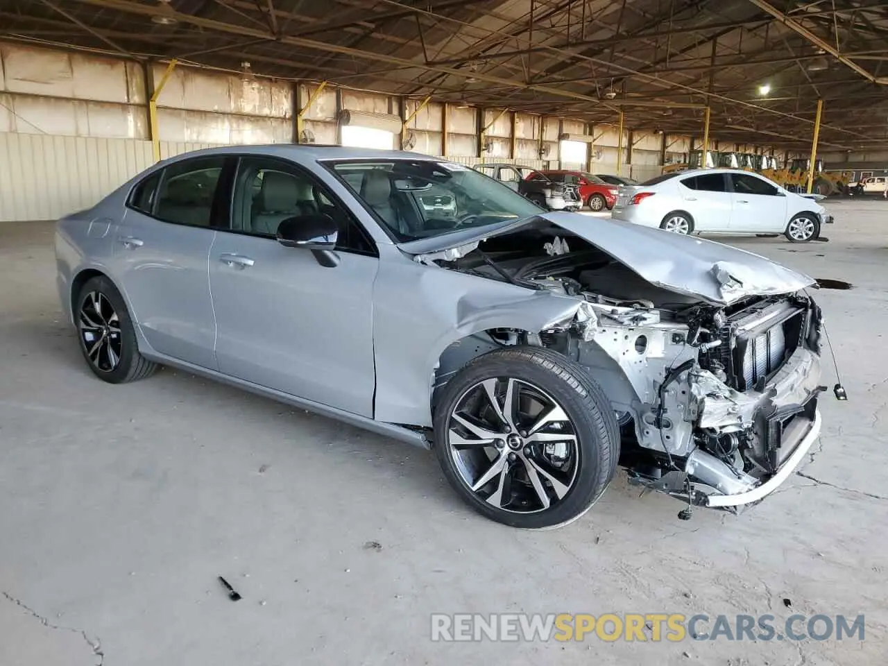 4 Photograph of a damaged car 7JRL12FK5RG322315 VOLVO S60 CORE 2024