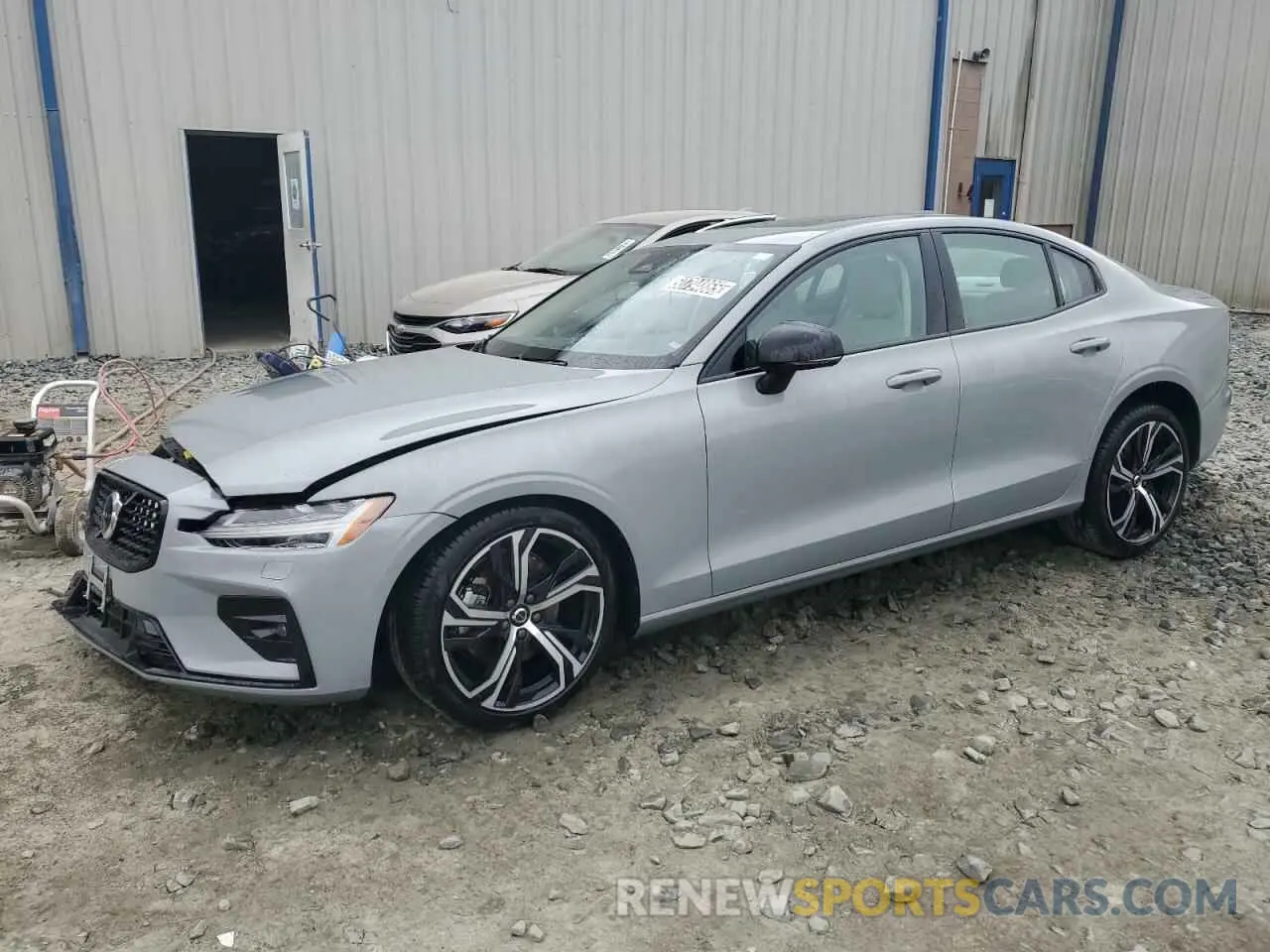 1 Photograph of a damaged car 7JRL12FK6RG315194 VOLVO S60 CORE 2024