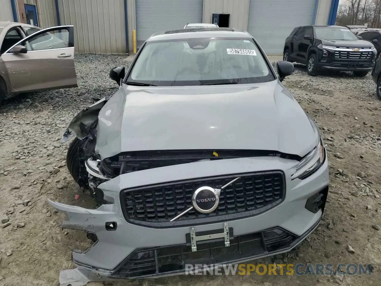 5 Photograph of a damaged car 7JRL12FK6RG315194 VOLVO S60 CORE 2024