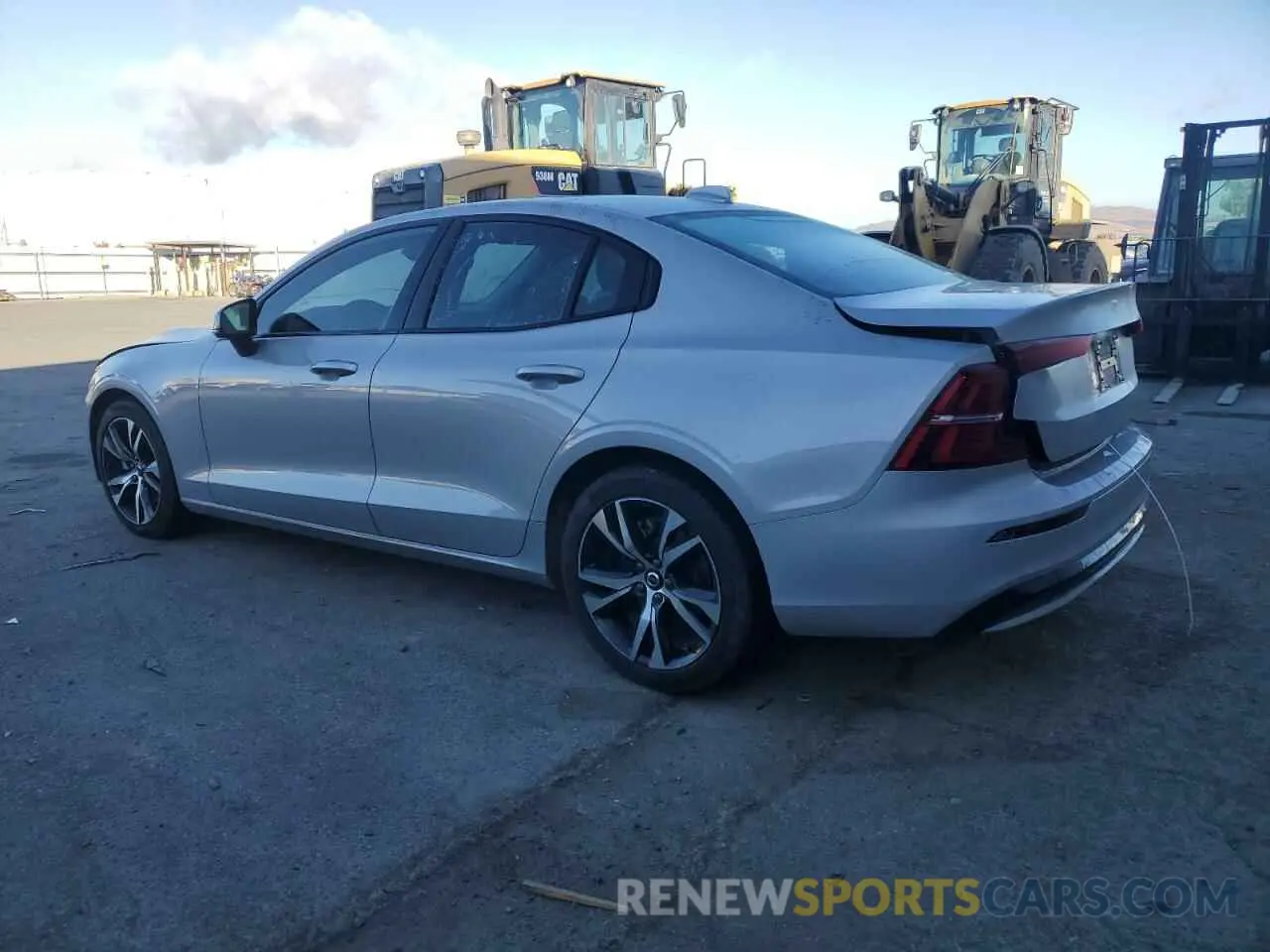 2 Photograph of a damaged car 7JRL12FK6RG322288 VOLVO S60 CORE 2024