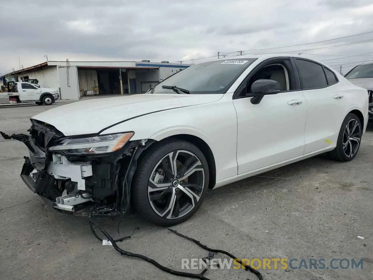 1 Photograph of a damaged car 7JRL12FK7RG310554 VOLVO S60 CORE 2024