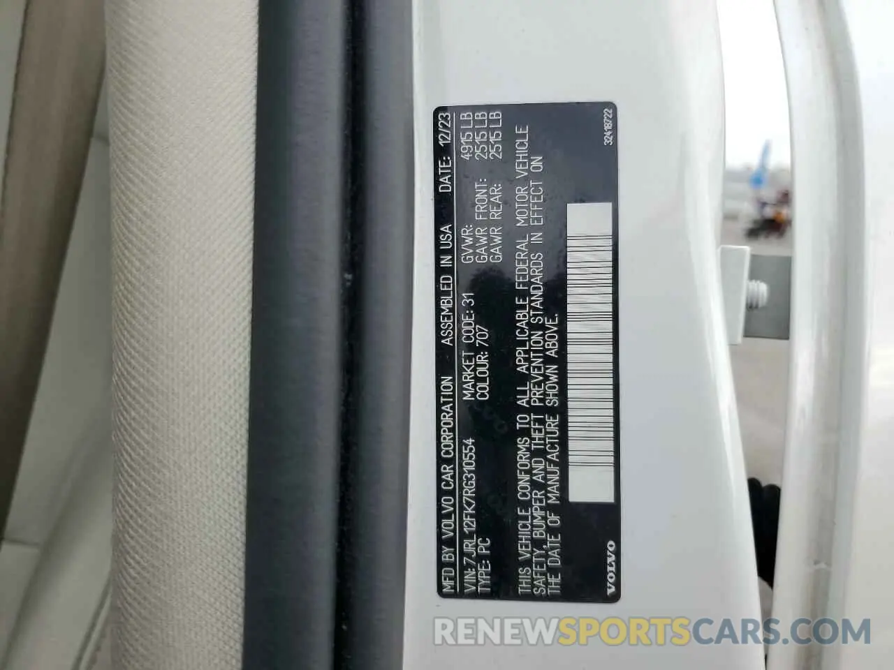 12 Photograph of a damaged car 7JRL12FK7RG310554 VOLVO S60 CORE 2024