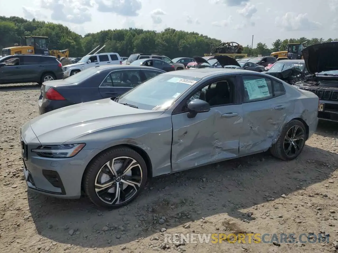1 Photograph of a damaged car 7JRL12FK7RG310571 VOLVO S60 CORE 2024