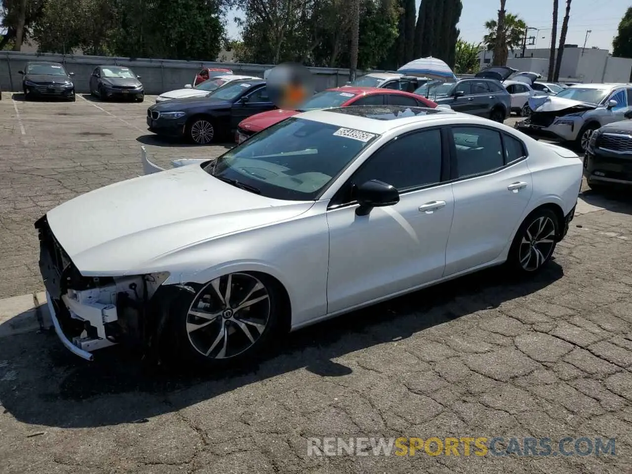 1 Photograph of a damaged car 7JRL12FK7RG313387 VOLVO S60 CORE 2024