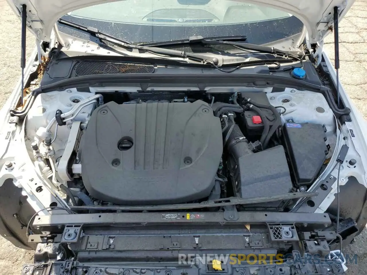 11 Photograph of a damaged car 7JRL12FK7RG313387 VOLVO S60 CORE 2024
