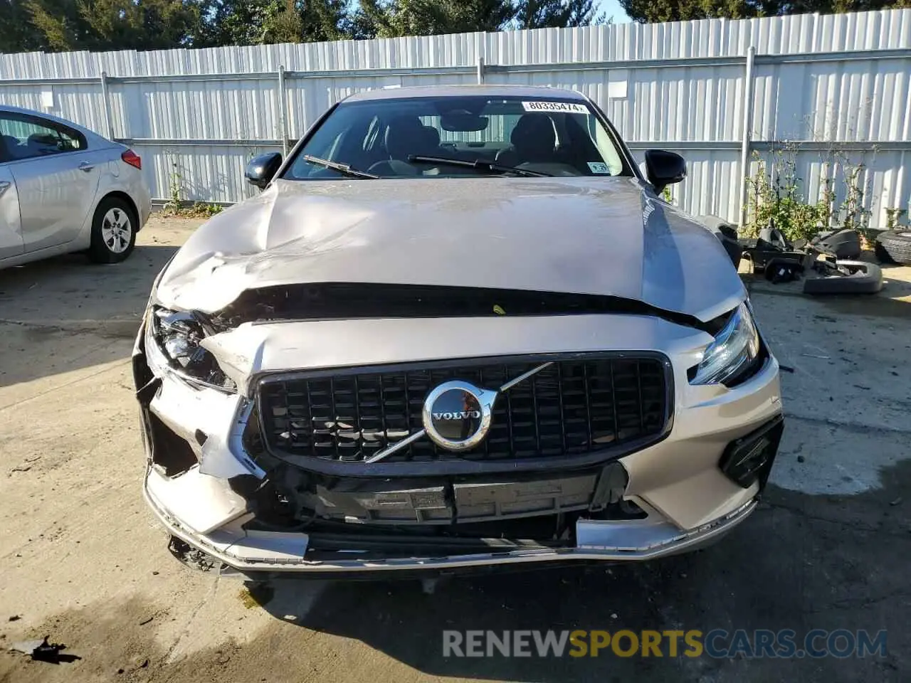 5 Photograph of a damaged car 7JRL12FK9RG297371 VOLVO S60 CORE 2024