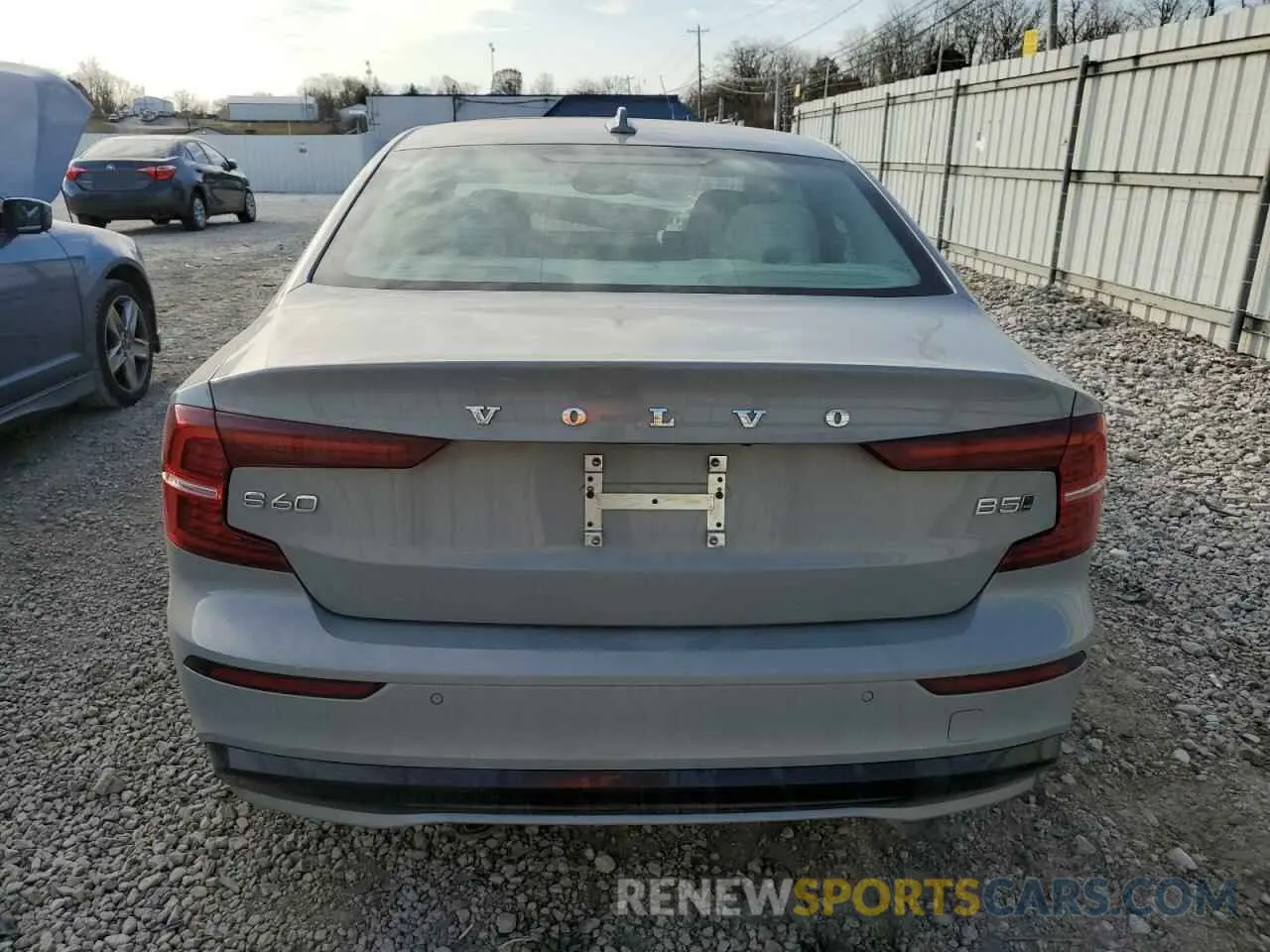 6 Photograph of a damaged car 7JRL12TK6RG281147 VOLVO S60 CORE 2024