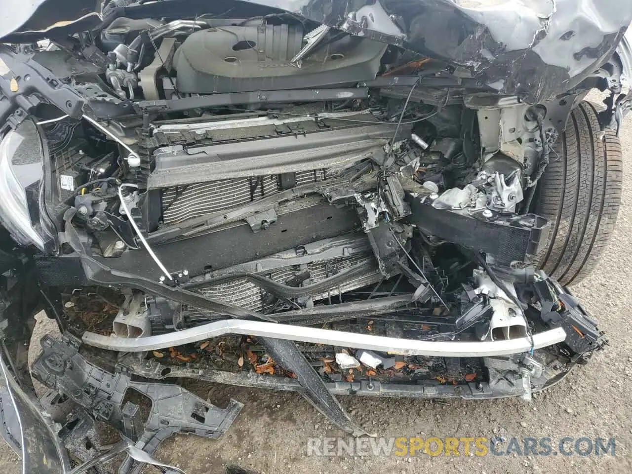 11 Photograph of a damaged car 7JRL12TK6RG323297 VOLVO S60 CORE 2024