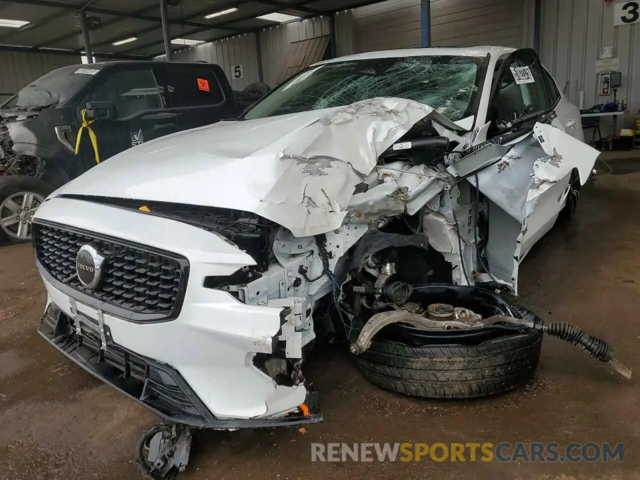 1 Photograph of a damaged car 7JRL12GJXSG364362 VOLVO S60 CORE 2025