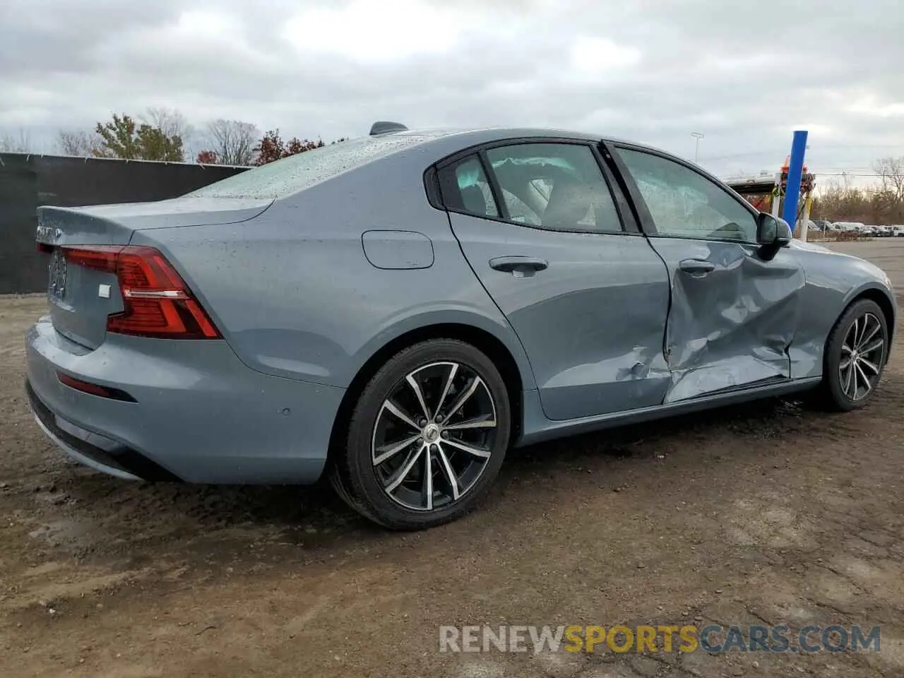 3 Photograph of a damaged car 7JRH60FL8PG251225 VOLVO S60 PLUS 2023