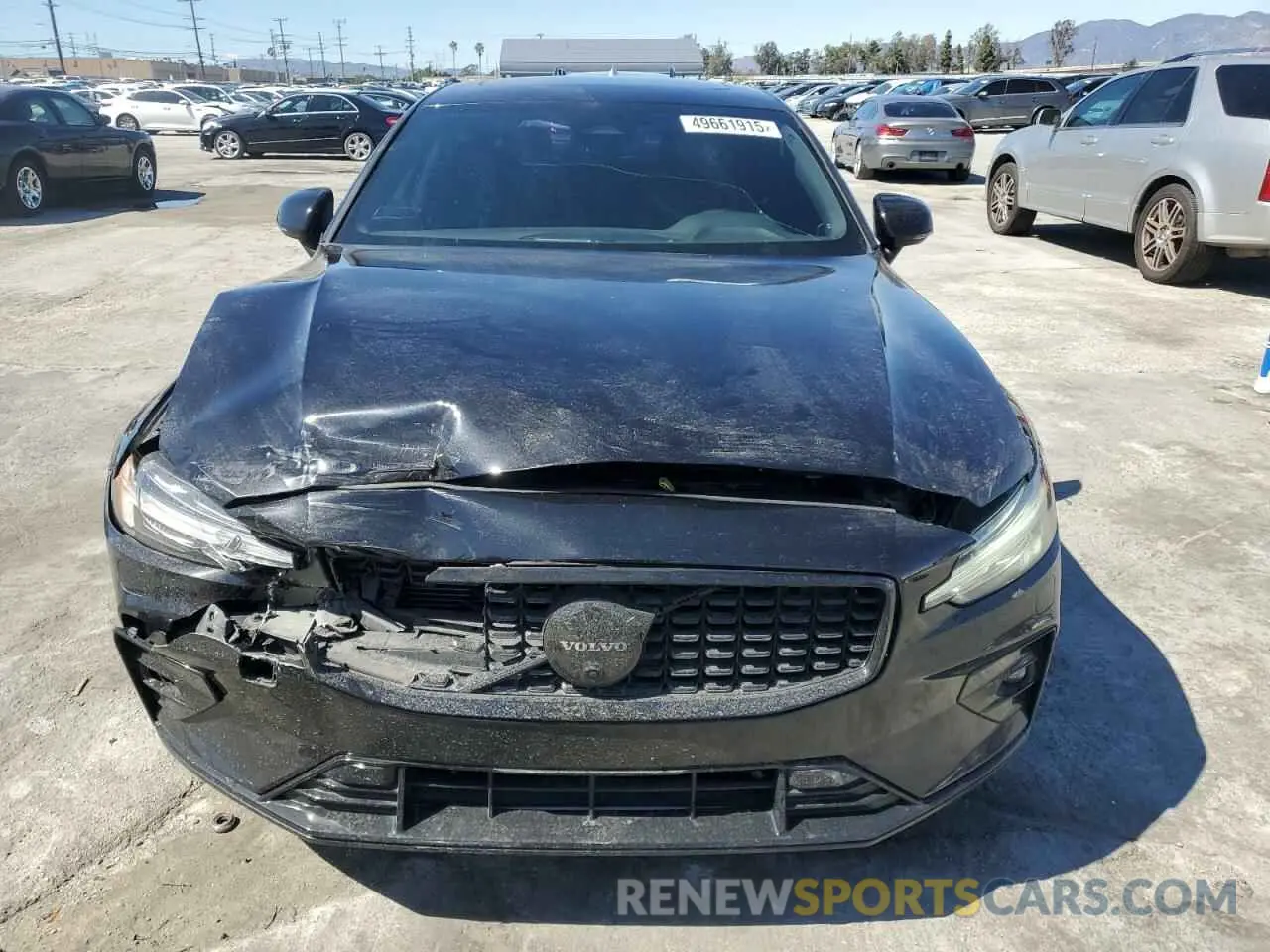 5 Photograph of a damaged car 7JRL12FT0PG250400 VOLVO S60 PLUS 2023