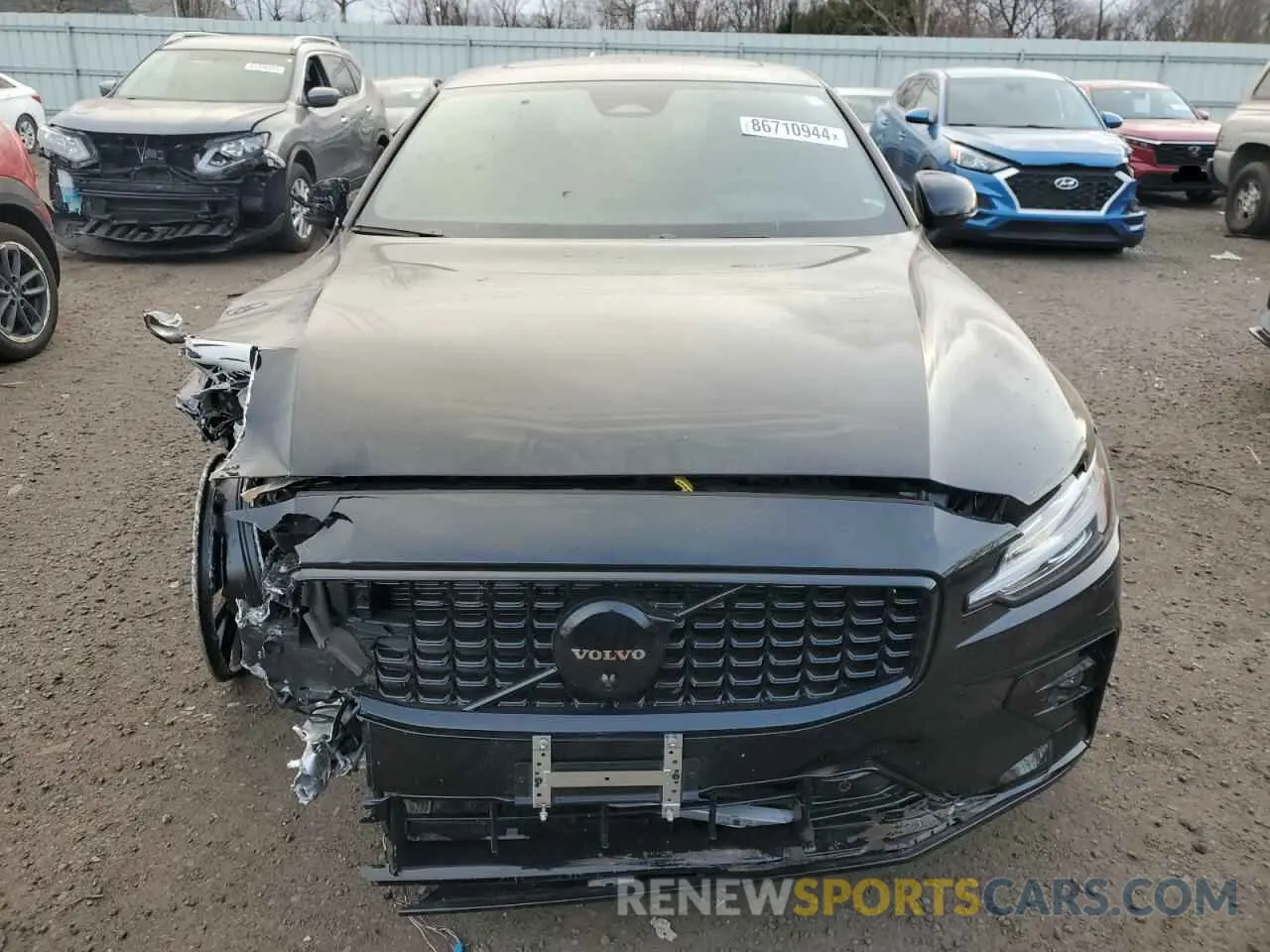 5 Photograph of a damaged car 7JRL12TT5PG234617 VOLVO S60 PLUS 2023