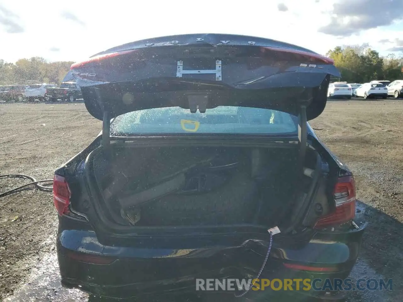 6 Photograph of a damaged car 7JRL12TW5PG227368 VOLVO S60 PLUS 2023