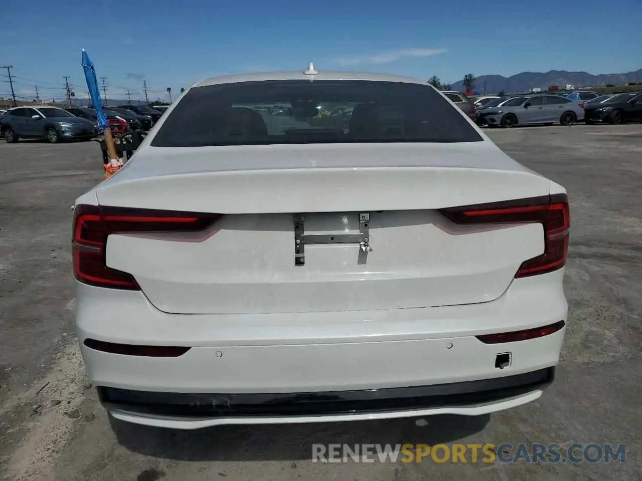 6 Photograph of a damaged car 7JRH60FH0RG290017 VOLVO S60 PLUS 2024