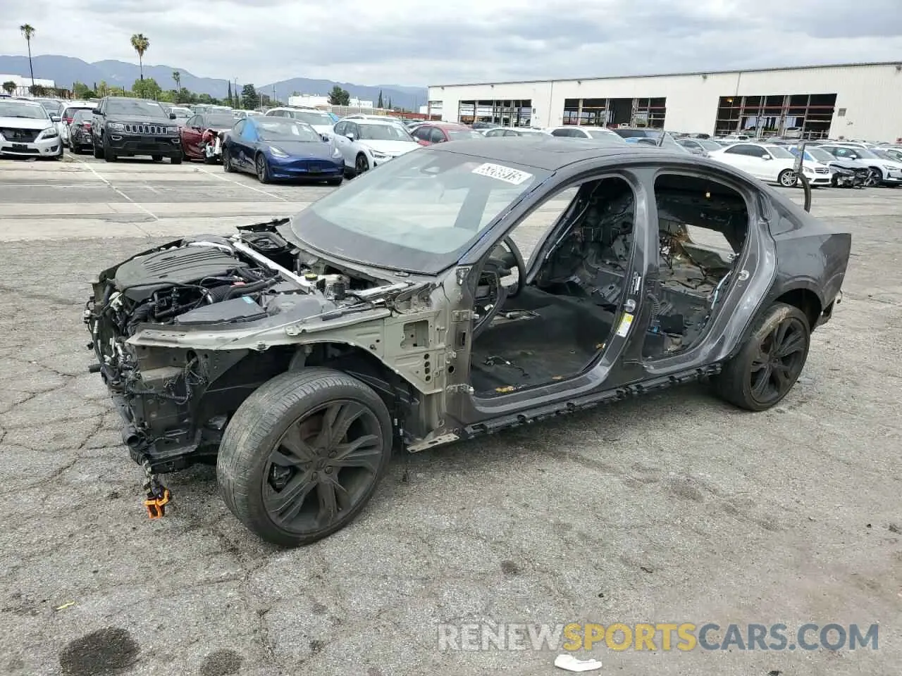 1 Photograph of a damaged car 7JRL12FL0RG312462 VOLVO S60 PLUS 2024