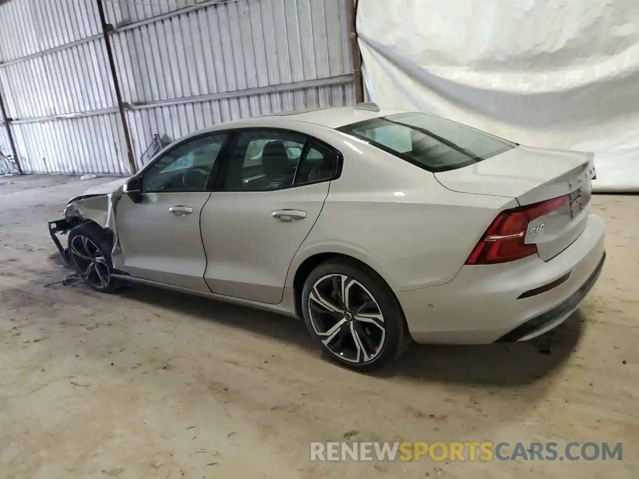 2 Photograph of a damaged car 7JRL12FL6RG306908 VOLVO S60 PLUS 2024