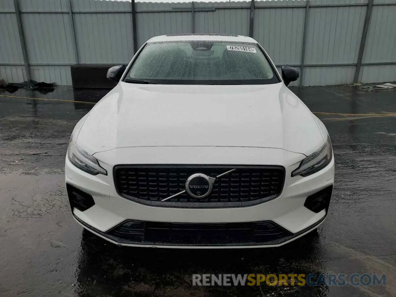 5 Photograph of a damaged car 7JRL12TL6RG282484 VOLVO S60 PLUS 2024