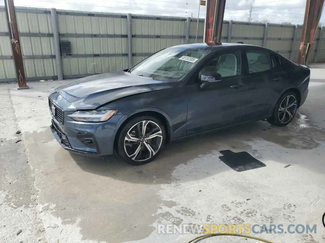 1 Photograph of a damaged car 7JRL12TL7RG288276 VOLVO S60 PLUS 2024
