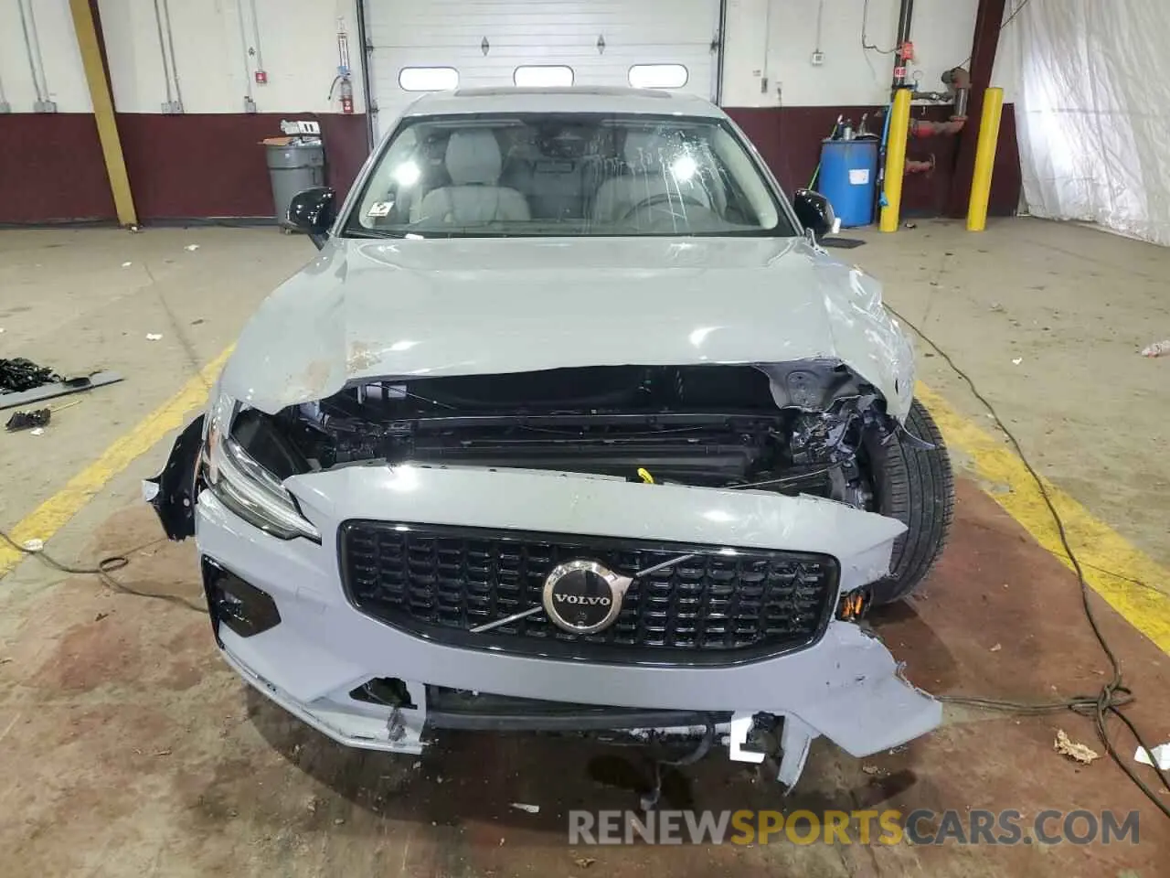 5 Photograph of a damaged car 7JRL12TL8RG282776 VOLVO S60 PLUS 2024