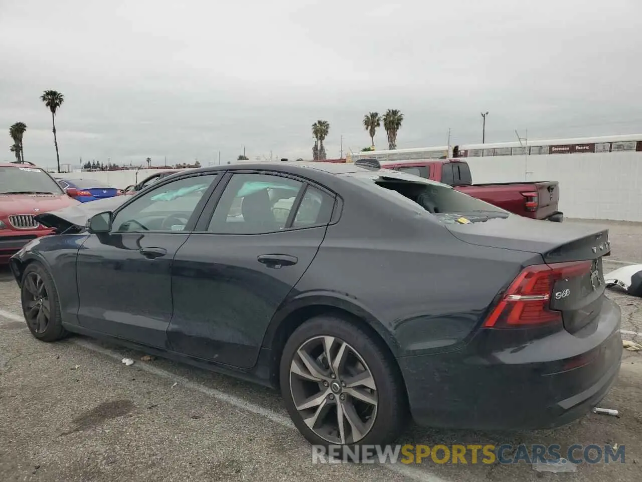 2 Photograph of a damaged car 7JRL12TL8RG315565 VOLVO S60 PLUS 2024