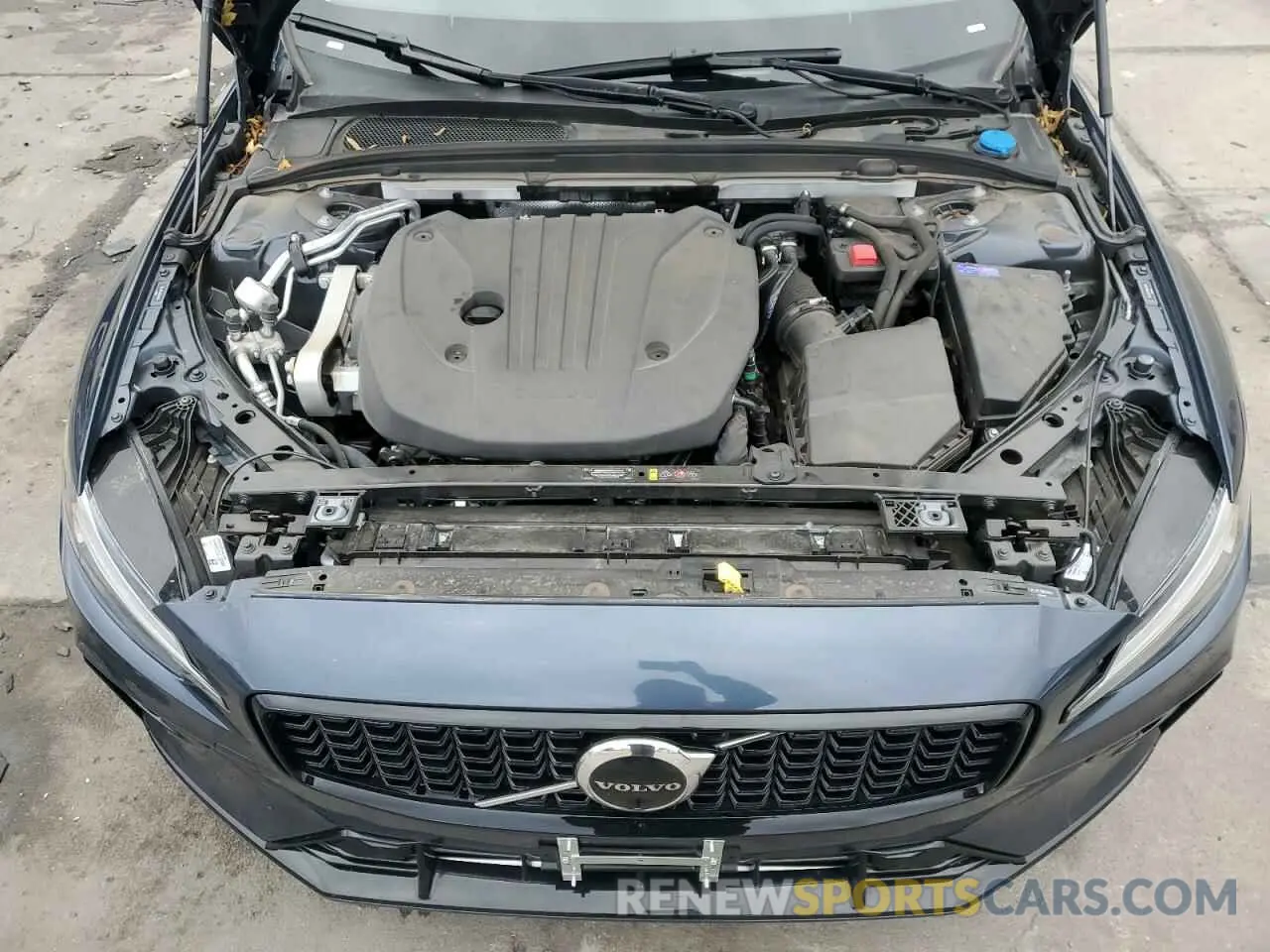 11 Photograph of a damaged car 7JRL12TL9RG313243 VOLVO S60 PLUS 2024
