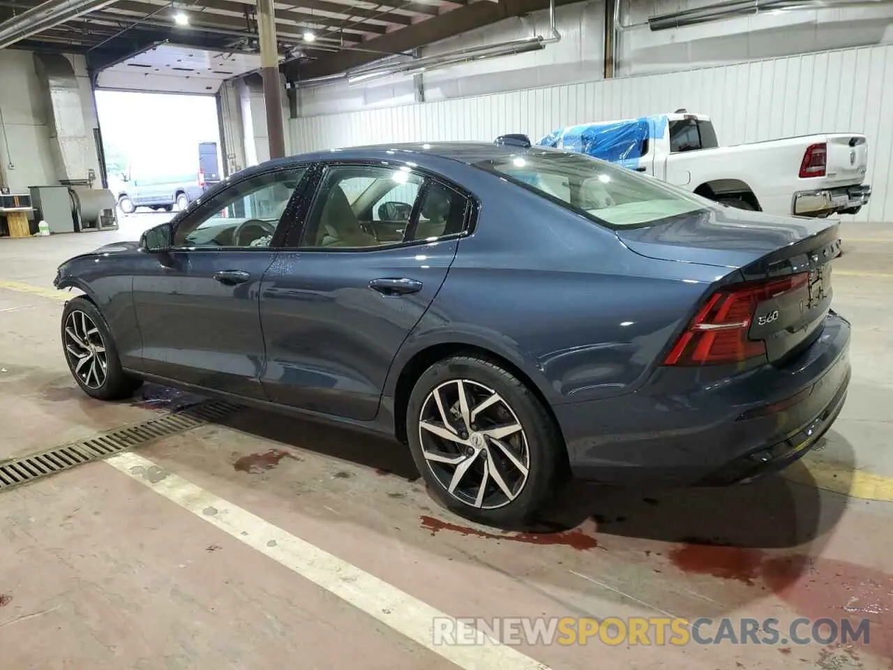 2 Photograph of a damaged car 7JRL12GC5SG368742 VOLVO S60 PLUS 2025