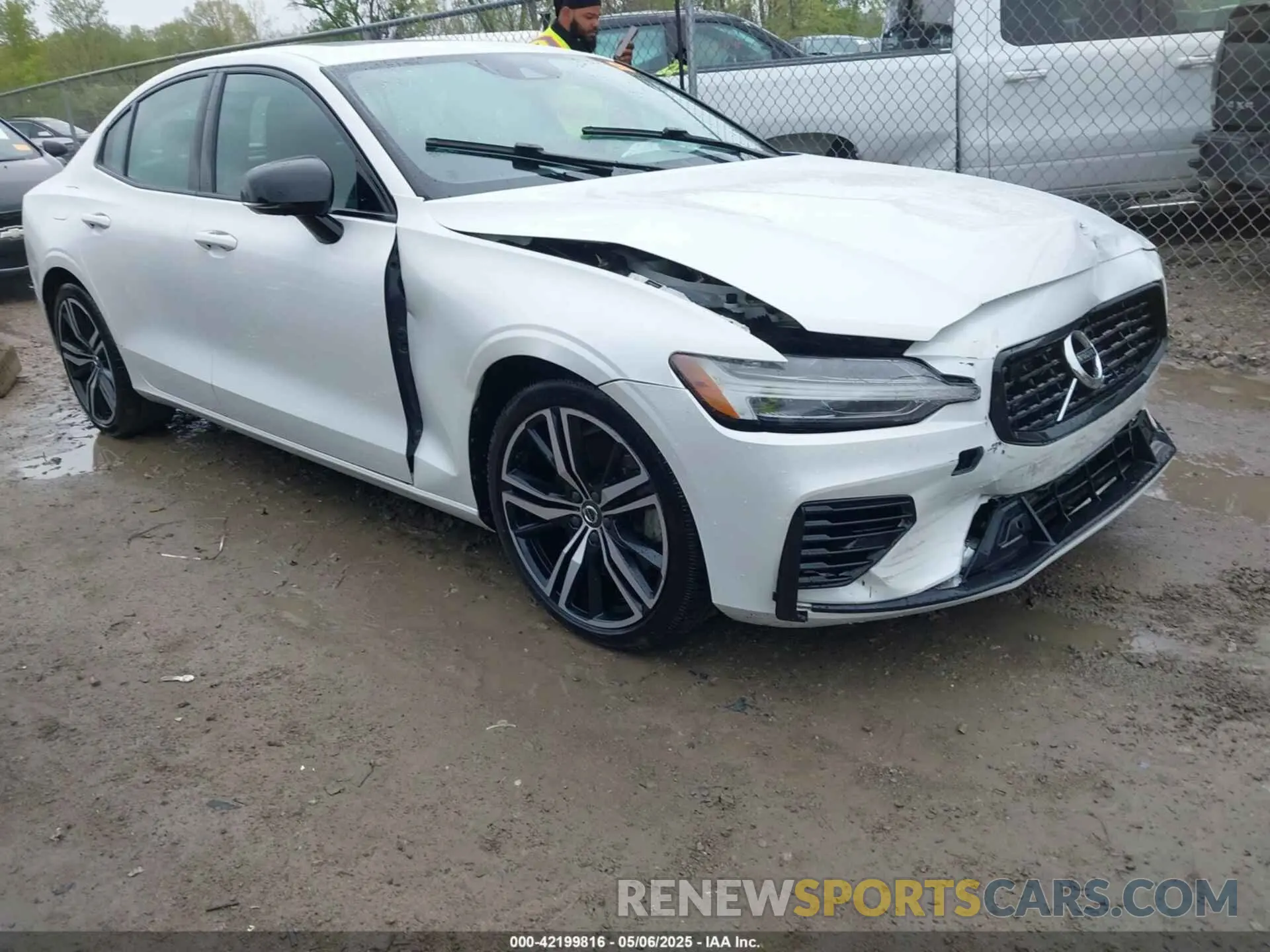 1 Photograph of a damaged car 7JRBR0FZ6MG112630 VOLVO S60 RECHARGE PLUG-IN HYBRID 2021