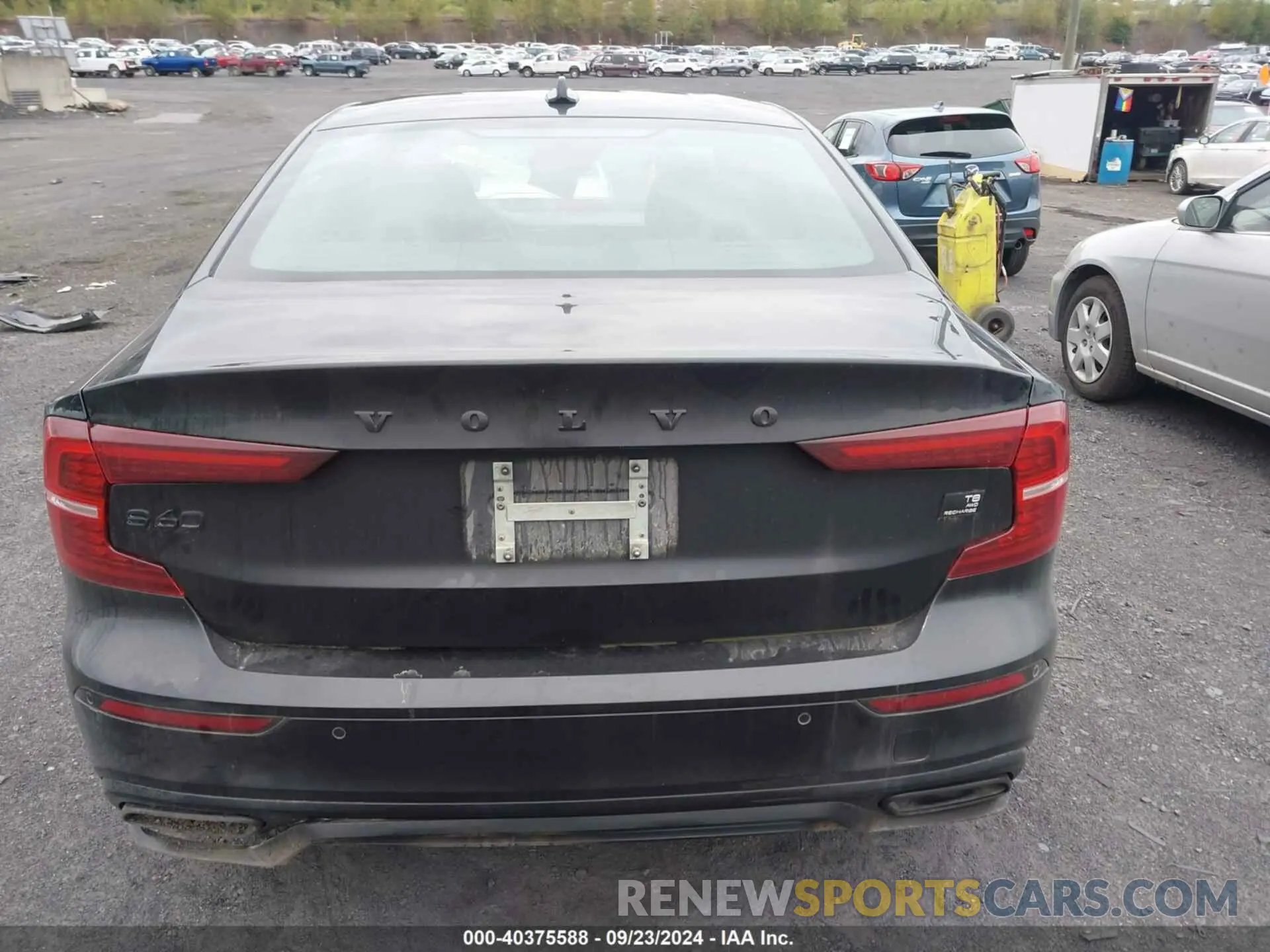16 Photograph of a damaged car 7JRH60FD4NG192633 VOLVO S60 RECHARGE PLUG-IN HYBRID 2022
