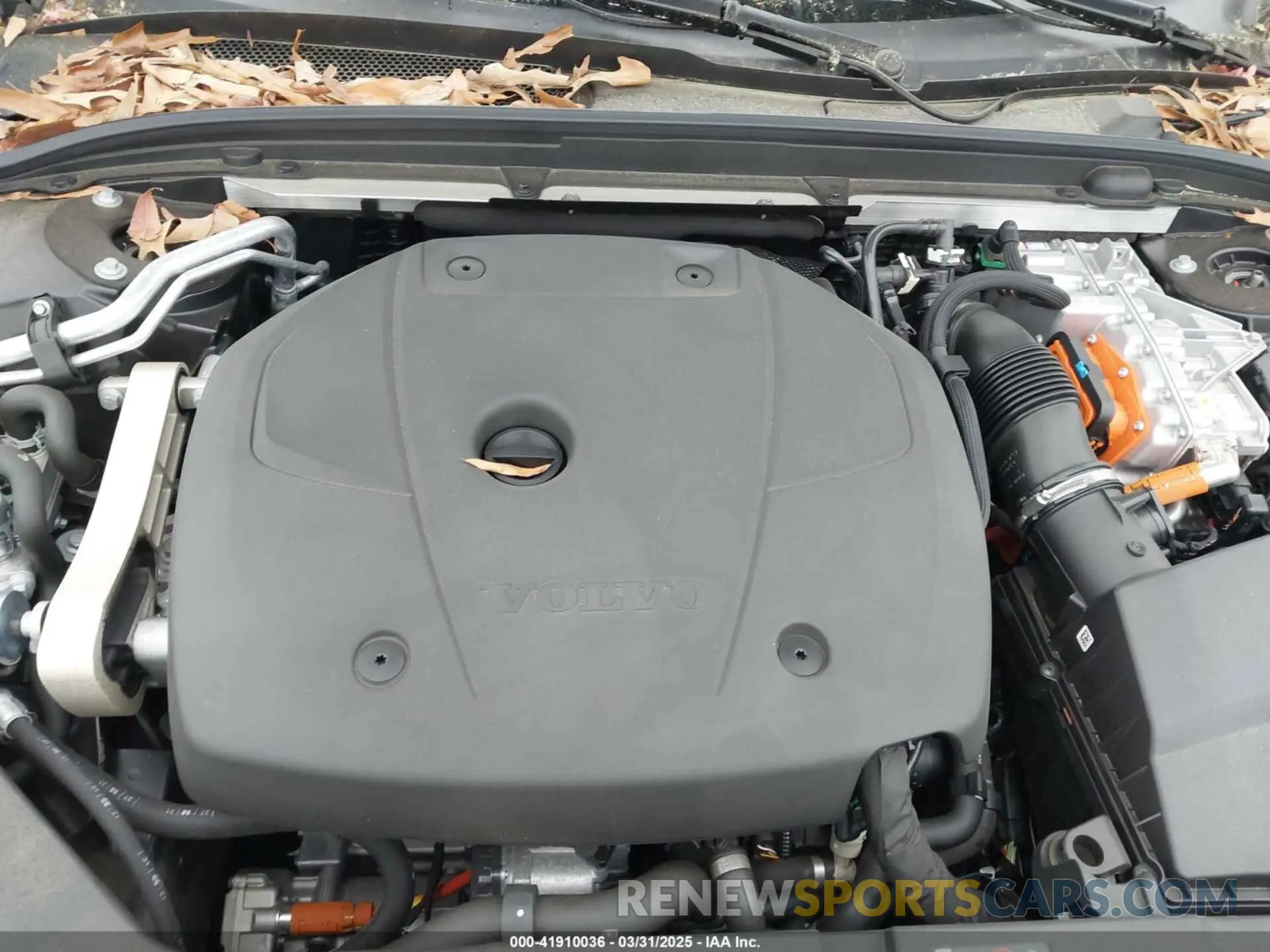 10 Photograph of a damaged car 7JRH60FD6NG192469 VOLVO S60 RECHARGE PLUG-IN HYBRID 2022