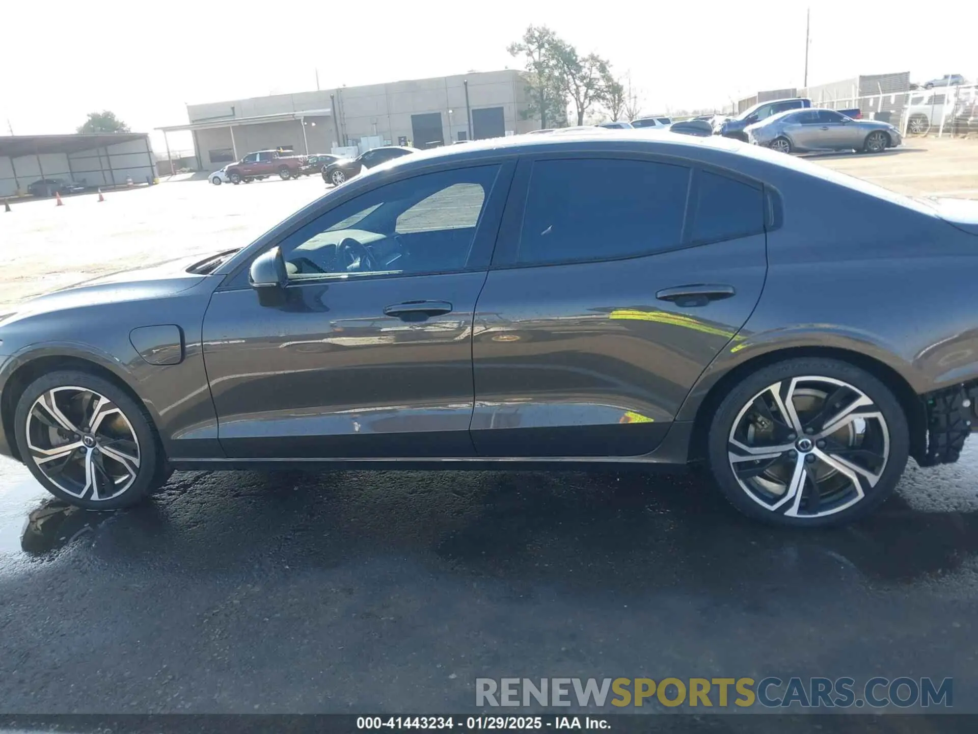 15 Photograph of a damaged car 7JRH60FWXPG238258 VOLVO S60 RECHARGE PLUG-IN HYBRID 2023
