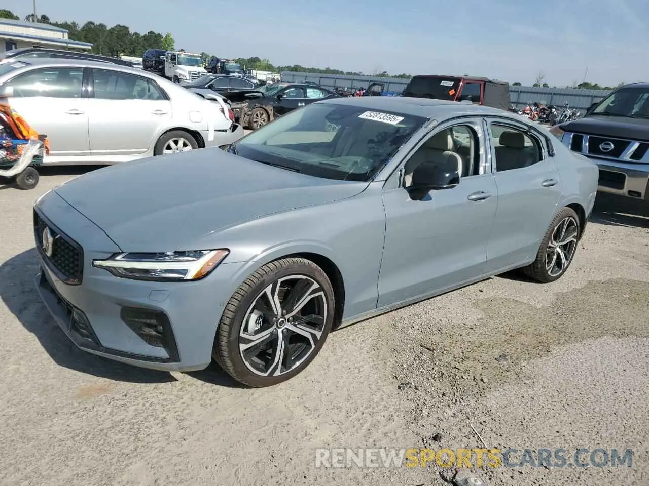 1 Photograph of a damaged car 7JRL12TM2RG323315 VOLVO S60 ULTIMA 2024