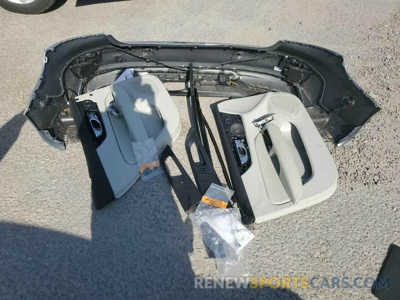 12 Photograph of a damaged car 7JRL12TM2RG323315 VOLVO S60 ULTIMA 2024