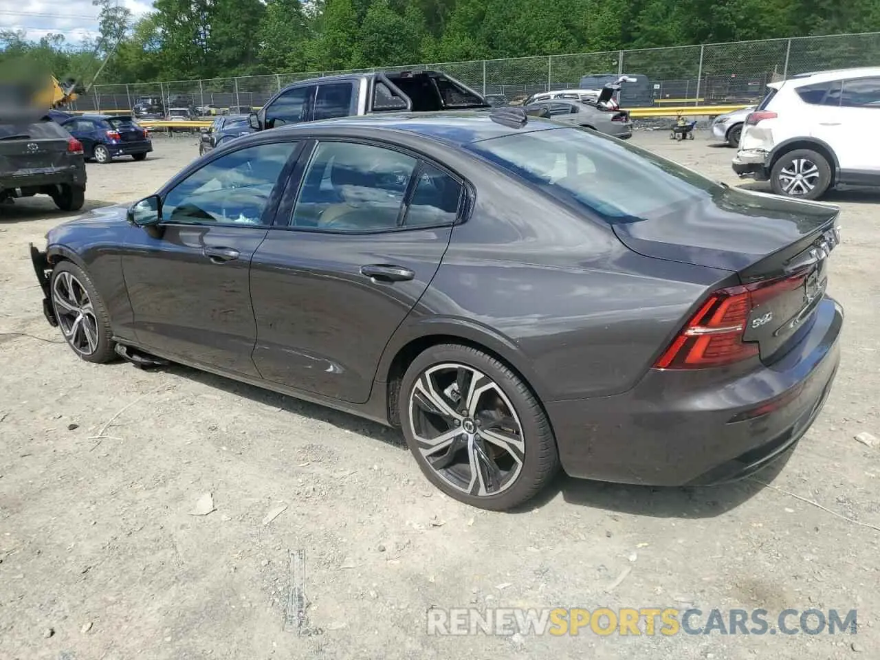 2 Photograph of a damaged car 7JRL12TM4RG313644 VOLVO S60 ULTIMA 2024