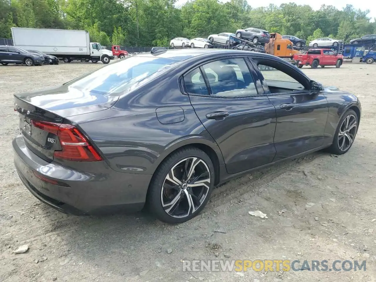 3 Photograph of a damaged car 7JRL12TM4RG313644 VOLVO S60 ULTIMA 2024