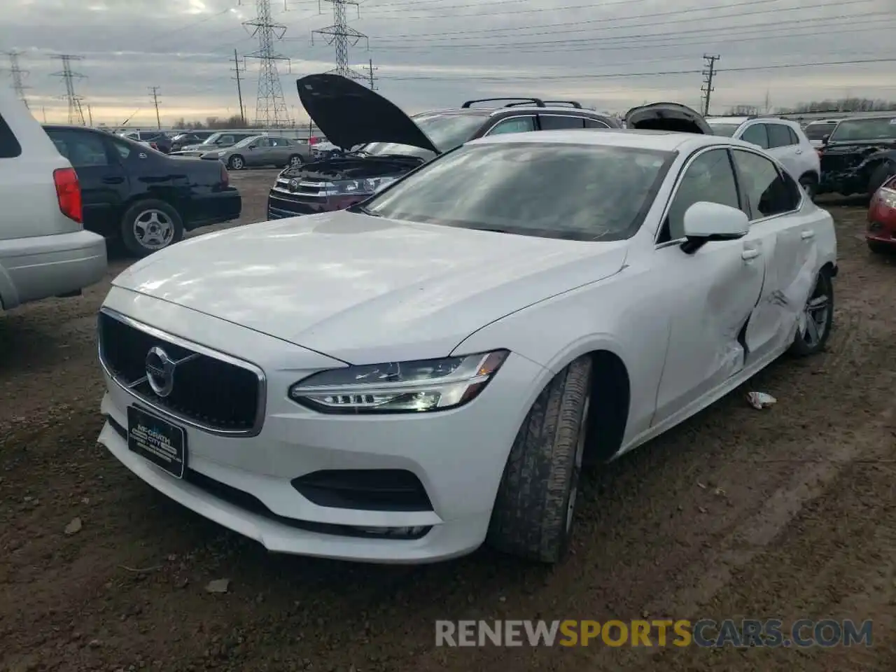 2 Photograph of a damaged car LVY102AK5KP086196 VOLVO S90 2019