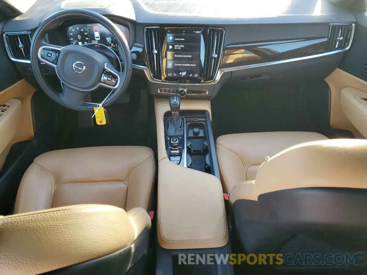 8 Photograph of a damaged car LVY102AK9KP081261 VOLVO S90 2019
