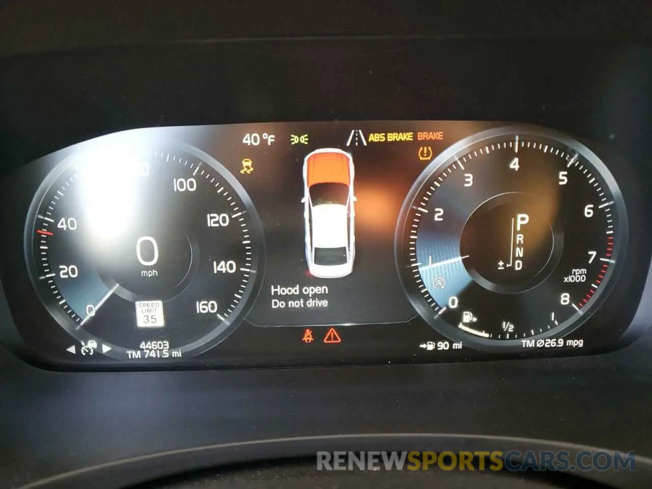 9 Photograph of a damaged car LVY102AK9KP081261 VOLVO S90 2019