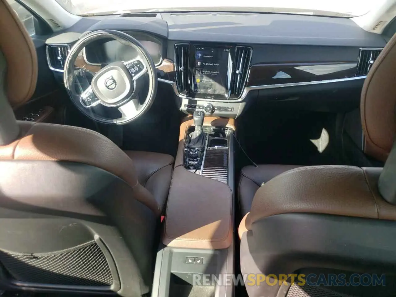 8 Photograph of a damaged car LVYA22MK9KP082108 VOLVO S90 2019