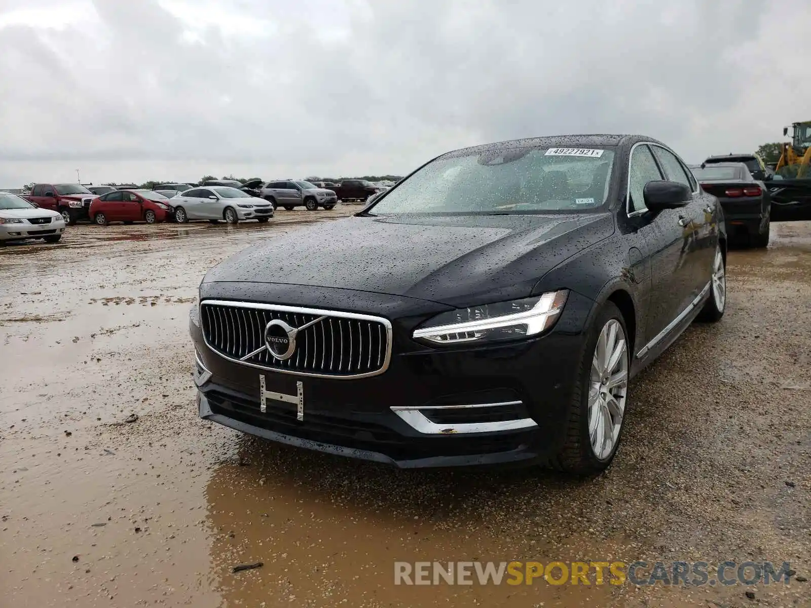 2 Photograph of a damaged car LVYBR0AL0KP084685 VOLVO S90 2019