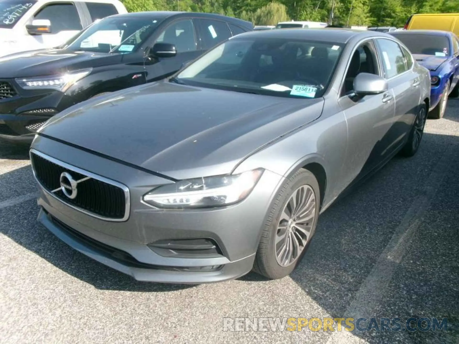 9 Photograph of a damaged car LVYA22MK6LP164069 VOLVO S90 2020