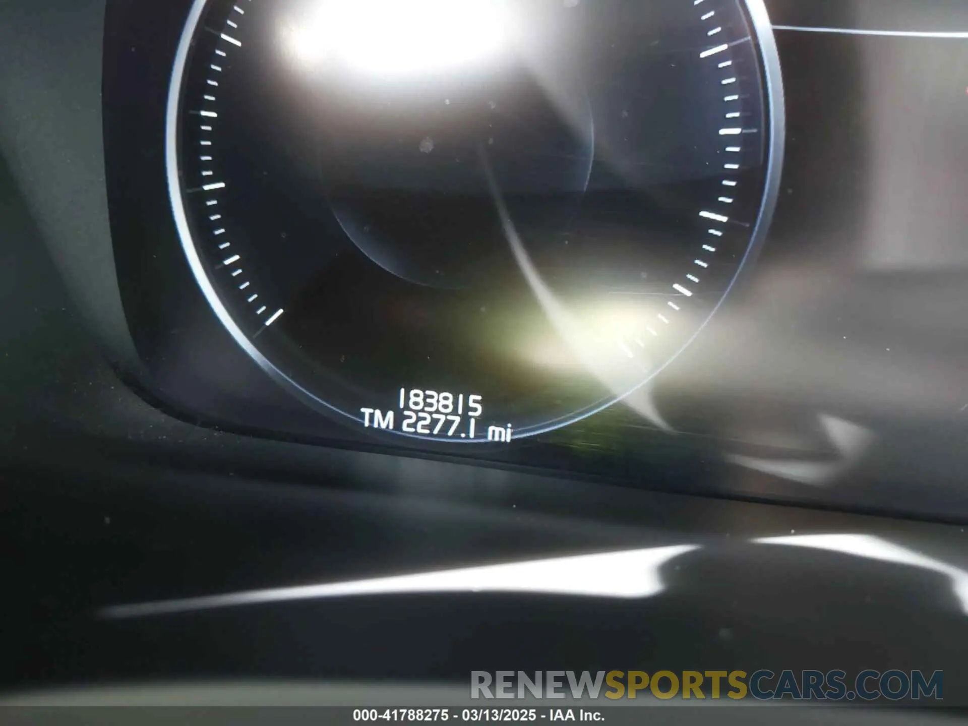 15 Photograph of a damaged car LVYA22MK9LP175566 VOLVO S90 2020