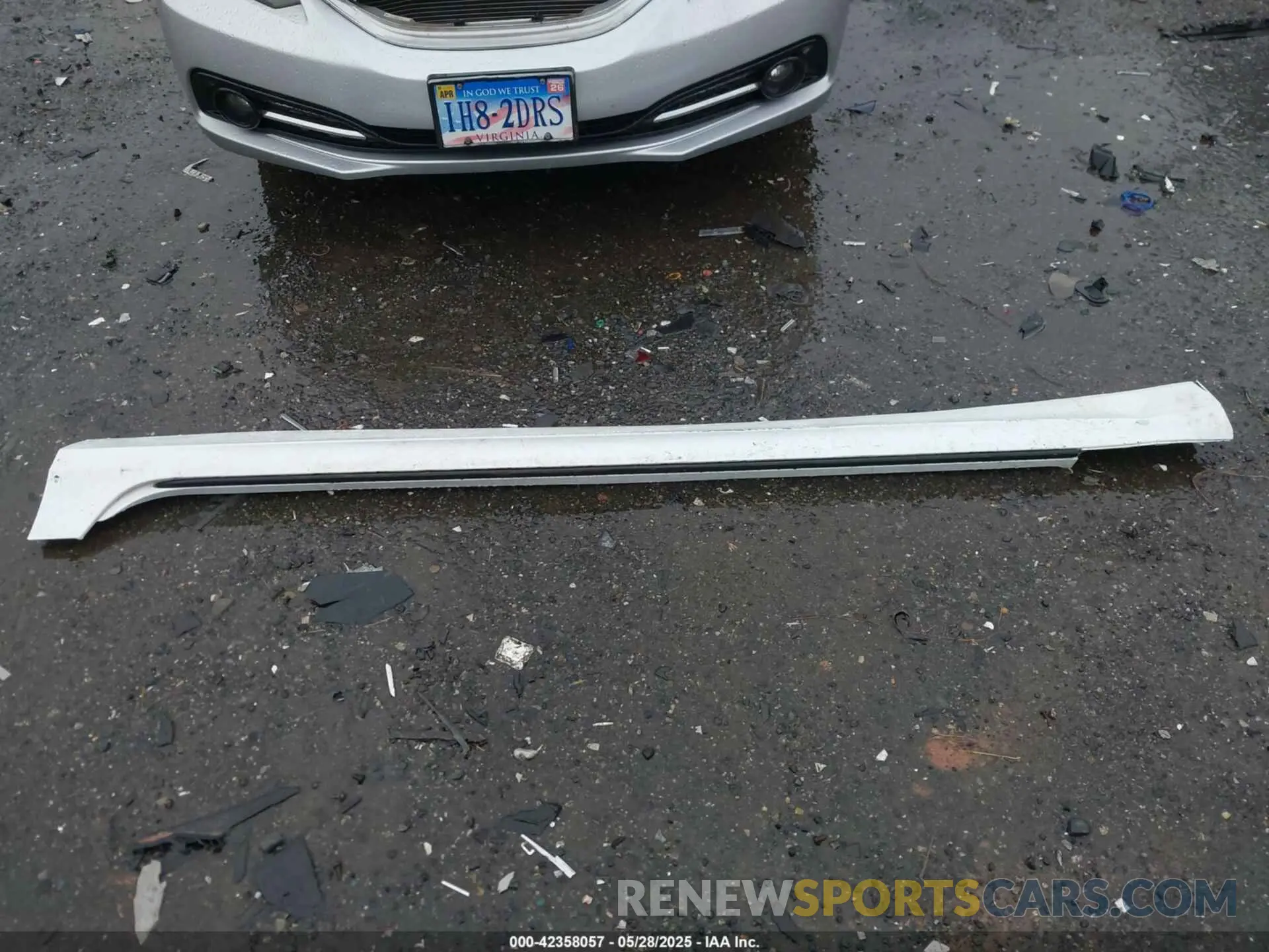 12 Photograph of a damaged car LVYA22MKXLP173955 VOLVO S90 2020